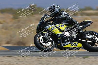 media/Mar-21-2025-CVMA Friday Practice (Fri) [[30cd4fe323]]/5-Racer 4/Session 4 (Turn 16)/